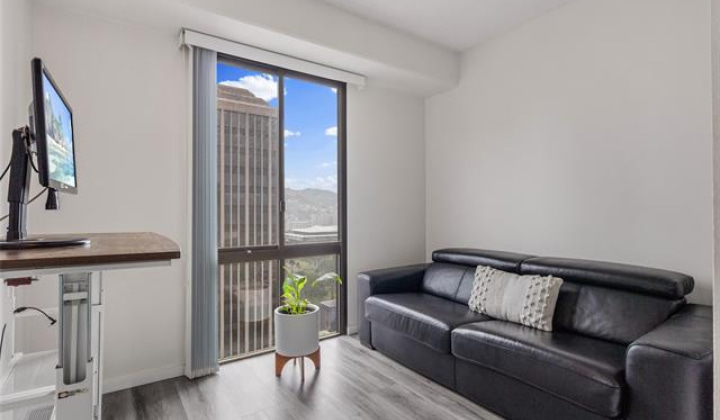 225 Queen Street,Honolulu,Hawaii,96813,2 ベッドルーム ベッドルーム,2 バスルームバスルーム,コンド / タウンハウス,Queen,22,19487513