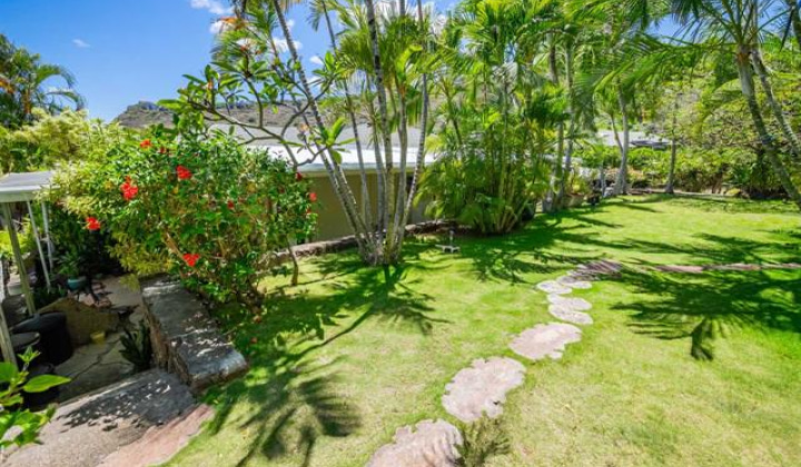 509 Lawelawe Street,Honolulu,Hawaii,96821,4 ベッドルーム ベッドルーム,2 バスルームバスルーム,一戸建て,Lawelawe,18777725