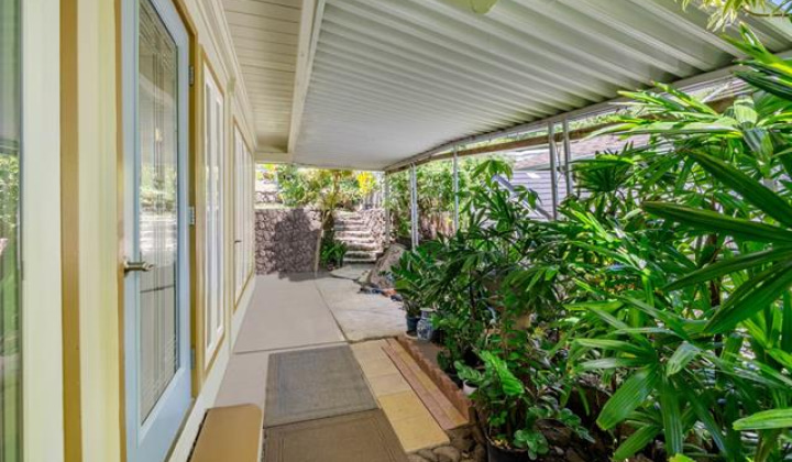 509 Lawelawe Street,Honolulu,Hawaii,96821,4 ベッドルーム ベッドルーム,2 バスルームバスルーム,一戸建て,Lawelawe,18777725
