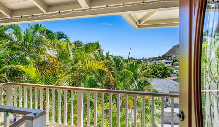 509 Lawelawe Street,Honolulu,Hawaii,96821,4 ベッドルーム ベッドルーム,2 バスルームバスルーム,一戸建て,Lawelawe,18777725