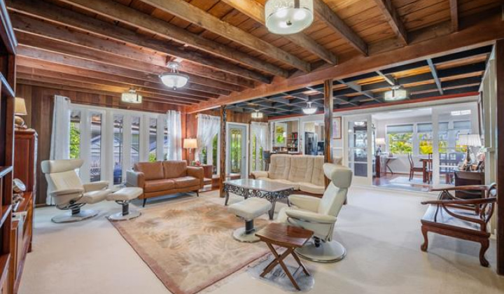 509 Lawelawe Street,Honolulu,Hawaii,96821,4 ベッドルーム ベッドルーム,2 バスルームバスルーム,一戸建て,Lawelawe,18777725