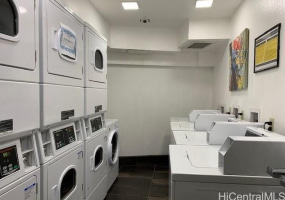 2045 Kalakaua Avenue,Honolulu,Hawaii,96815,1 バスルームバスルーム,コンド / タウンハウス,Kalakaua,8,18325676
