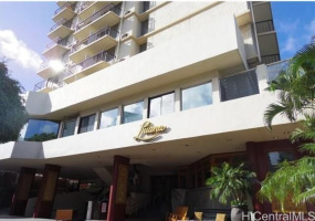 2045 Kalakaua Avenue,Honolulu,Hawaii,96815,1 バスルームバスルーム,コンド / タウンハウス,Kalakaua,8,18325676