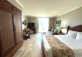 2045 Kalakaua Avenue,Honolulu,Hawaii,96815,1 バスルームバスルーム,コンド / タウンハウス,Kalakaua,8,18325676
