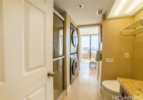 583 Kamoku Street,Honolulu,Hawaii,96826,3 Bedrooms Bedrooms,2 BathroomsBathrooms,Condo/Townhouse,Kamoku,37,18325743