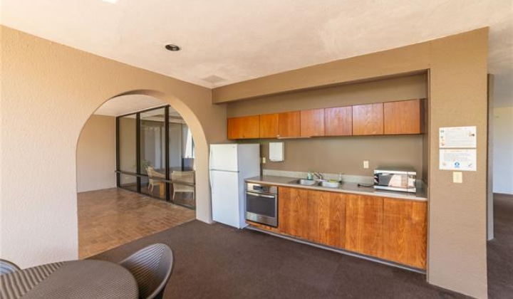 583 Kamoku Street,Honolulu,Hawaii,96826,3 Bedrooms Bedrooms,2 BathroomsBathrooms,Condo/Townhouse,Kamoku,37,18325743