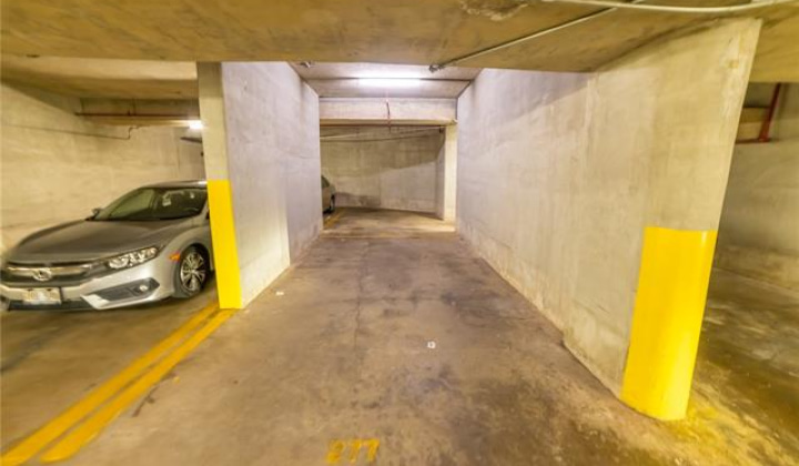 583 Kamoku Street,Honolulu,Hawaii,96826,3 Bedrooms Bedrooms,2 BathroomsBathrooms,Condo/Townhouse,Kamoku,37,18325743