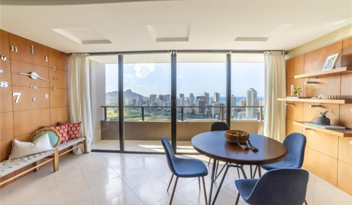 583 Kamoku Street,Honolulu,Hawaii,96826,3 Bedrooms Bedrooms,2 BathroomsBathrooms,Condo/Townhouse,Kamoku,37,18325743