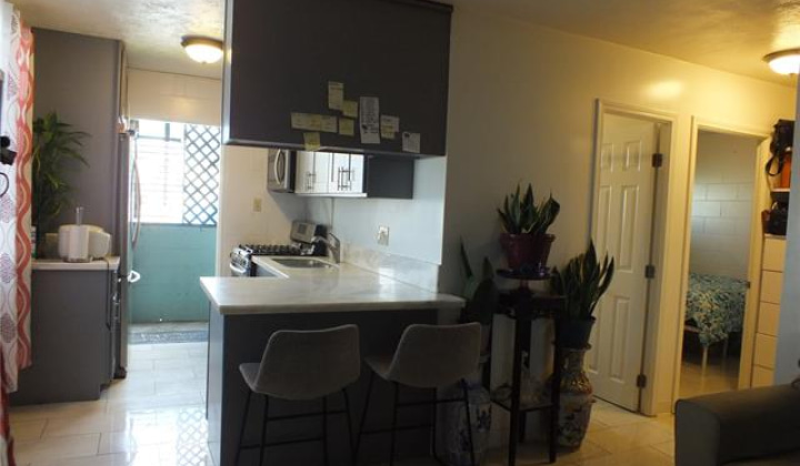 828 Puuhale Road,Honolulu,Hawaii,96819,2 Bedrooms Bedrooms,1 BathroomBathrooms,Condo/Townhouse,Puuhale,2,18325928
