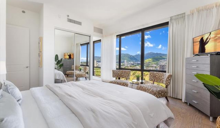 229 Paoakalani Avenue,Honolulu,Hawaii,96815,2 ベッドルーム ベッドルーム,2 バスルームバスルーム,コンド / タウンハウス,Paoakalani,38,18778086