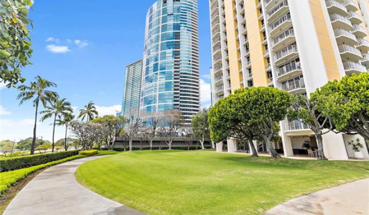 1350 Ala Moana Boulevard,Honolulu,Hawaii,96814,2 ベッドルーム ベッドルーム,2 バスルームバスルーム,コンド / タウンハウス,Ala Moana,30,18326453