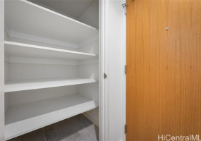 1388 Kapiolani Boulevard,Honolulu,Hawaii,96814,2 ベッドルーム ベッドルーム,2 バスルームバスルーム,コンド / タウンハウス,Kapiolani,34,18327223