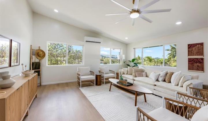 1375 Humuula Place,Kailua,Hawaii,96734,4 Bedrooms Bedrooms,4 BathroomsBathrooms,Single family,Humuula,18327449