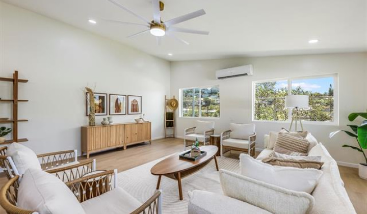 1375 Humuula Place,Kailua,Hawaii,96734,4 Bedrooms Bedrooms,4 BathroomsBathrooms,Single family,Humuula,18327449