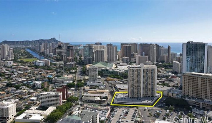 1655 Makaloa Street,Honolulu,Hawaii,96814,1 ベッドルーム ベッドルーム,1 バスルームバスルーム,コンド / タウンハウス,Makaloa,23,19489922