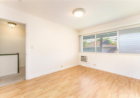 4225 Keanu Street,Honolulu,Hawaii,96816,2 ベッドルーム ベッドルーム,2 バスルームバスルーム,コンド / タウンハウス,Keanu,1,18328278