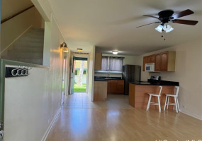 4225 Keanu Street,Honolulu,Hawaii,96816,2 ベッドルーム ベッドルーム,2 バスルームバスルーム,コンド / タウンハウス,Keanu,1,18328278
