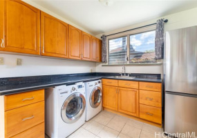 4225 Keanu Street,Honolulu,Hawaii,96816,2 ベッドルーム ベッドルーム,2 バスルームバスルーム,コンド / タウンハウス,Keanu,1,18328278