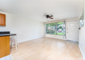 4225 Keanu Street,Honolulu,Hawaii,96816,2 ベッドルーム ベッドルーム,2 バスルームバスルーム,コンド / タウンハウス,Keanu,1,18328278