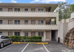 1614 Emerson Street,Honolulu,Hawaii,96813,1 Bedroom Bedrooms,1 BathroomBathrooms,Condo/Townhouse,Emerson,1,17896602