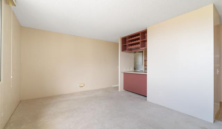 909 Ala Nanala Street,Honolulu,Hawaii,96818,1 Bedroom Bedrooms,1 BathroomBathrooms,Condo/Townhouse,Ala Nanala,18,18328344
