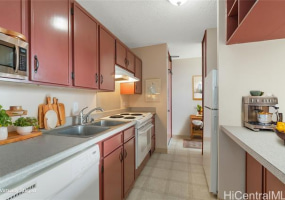 909 Ala Nanala Street,Honolulu,Hawaii,96818,1 Bedroom Bedrooms,1 BathroomBathrooms,Condo/Townhouse,Ala Nanala,18,18328344