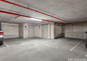 1001 Queen Street,Honolulu,Hawaii,96814,3 Bedrooms Bedrooms,3 BathroomsBathrooms,Condo/Townhouse,Queen,19,19187358