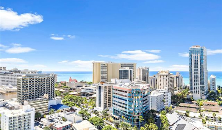 383 Kalaimoku Street,Honolulu,Hawaii,96815,2 ベッドルーム ベッドルーム,2 バスルームバスルーム,コンド / タウンハウス,Kalaimoku,23,18328816