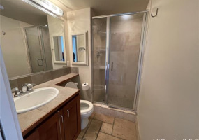 240 Makee Road,Honolulu,Hawaii,96815,2 ベッドルーム ベッドルーム,2 バスルームバスルーム,コンド / タウンハウス,Makee,6,18328842