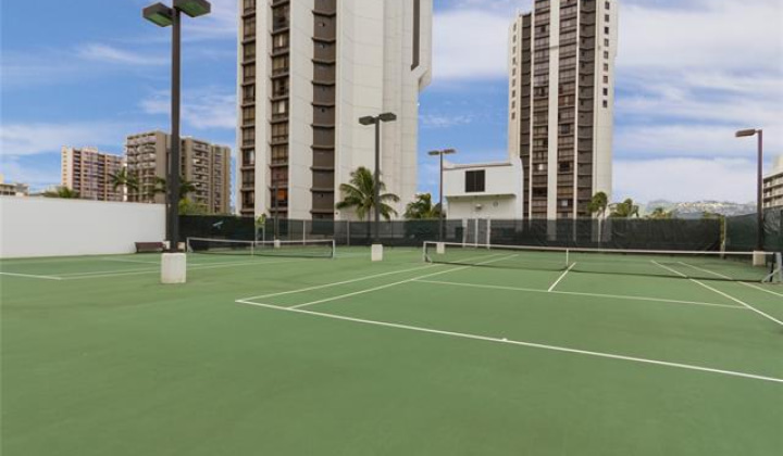 300 Wai Nani Way,Honolulu,Hawaii,96815,1 ベッドルーム ベッドルーム,1 バスルームバスルーム,コンド / タウンハウス,Wai Nani,3,19490795