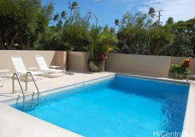 240 Makee Road,Honolulu,Hawaii,96815,2 ベッドルーム ベッドルーム,2 バスルームバスルーム,コンド / タウンハウス,Makee,6,18328842