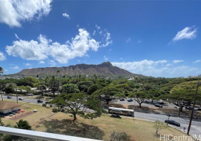240 Makee Road,Honolulu,Hawaii,96815,2 ベッドルーム ベッドルーム,2 バスルームバスルーム,コンド / タウンハウス,Makee,6,18328842
