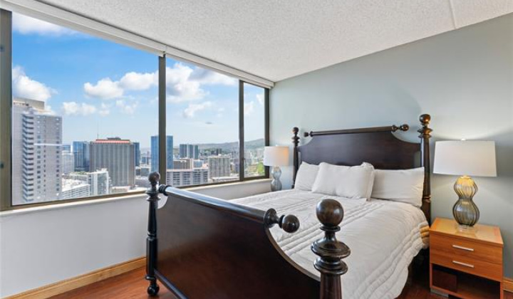 411 Hobron Lane,Honolulu,Hawaii,96815,2 ベッドルーム ベッドルーム,1 バスルームバスルーム,コンド / タウンハウス,Hobron,33,18781868