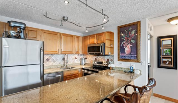 411 Hobron Lane,Honolulu,Hawaii,96815,2 ベッドルーム ベッドルーム,1 バスルームバスルーム,コンド / タウンハウス,Hobron,33,18781868