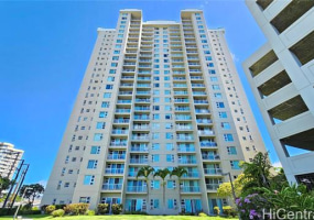 215 King Street,Honolulu,Hawaii,96817,2 ベッドルーム ベッドルーム,2 バスルームバスルーム,コンド / タウンハウス,King,2,18329007