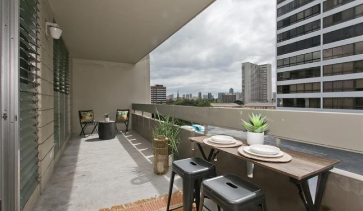 1543 Makiki Street,Honolulu,Hawaii,96822,2 Bedrooms Bedrooms,1 BathroomBathrooms,Condo/Townhouse,Makiki,5,18329316
