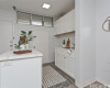 1543 Makiki Street,Honolulu,Hawaii,96822,2 Bedrooms Bedrooms,1 BathroomBathrooms,Condo/Townhouse,Makiki,5,18329316
