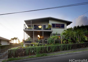 1875 Kualono Street,Honolulu,Hawaii,96817,3 ベッドルーム ベッドルーム,3 バスルームバスルーム,一戸建て,Kualono,18782019