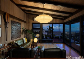 1875 Kualono Street,Honolulu,Hawaii,96817,3 ベッドルーム ベッドルーム,3 バスルームバスルーム,一戸建て,Kualono,18782019