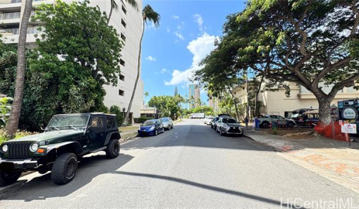 419 Pau Street,Honolulu,Hawaii,96815,3 Bedrooms Bedrooms,1 BathroomBathrooms,Single family,Pau,18329605