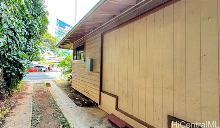 419 Pau Street,Honolulu,Hawaii,96815,3 Bedrooms Bedrooms,1 BathroomBathrooms,Single family,Pau,18329605