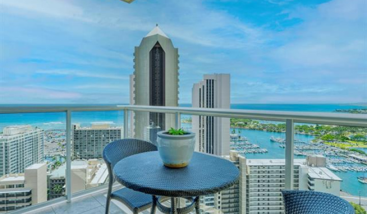 1551 Ala Wai Boulevard,Honolulu,Hawaii,96815,2 ベッドルーム ベッドルーム,2 バスルームバスルーム,コンド / タウンハウス,Ala Wai,29,18782294