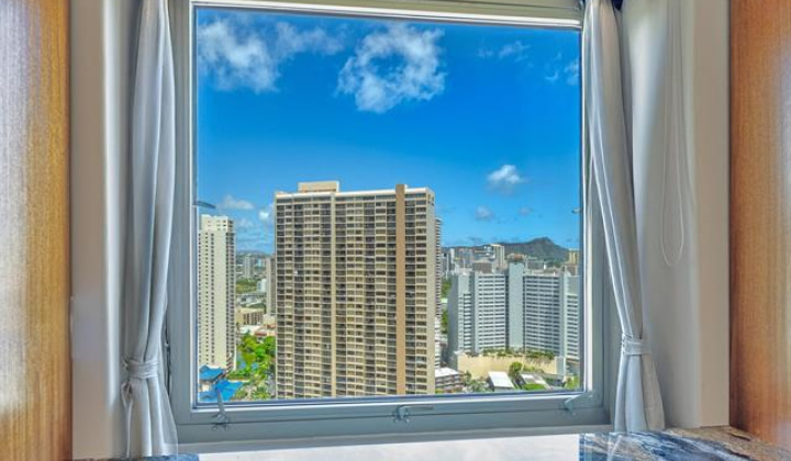1551 Ala Wai Boulevard,Honolulu,Hawaii,96815,2 ベッドルーム ベッドルーム,2 バスルームバスルーム,コンド / タウンハウス,Ala Wai,29,18782294
