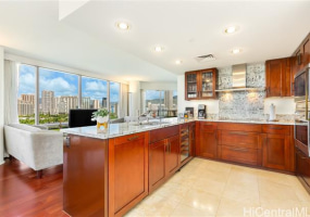 223 Saratoga Road,Honolulu,Hawaii,96815,2 ベッドルーム ベッドルーム,2 バスルームバスルーム,コンド / タウンハウス,Saratoga,11,18329763