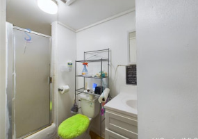 2500 Kalakaua Avenue,Honolulu,Hawaii,96815,1 Bedroom Bedrooms,1 BathroomBathrooms,Condo/Townhouse,Kalakaua,5,17899130