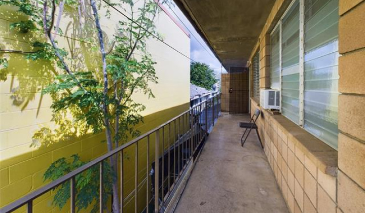 2005 Stanley Street,Honolulu,Hawaii,96819,8 Bedrooms Bedrooms,4 BathroomsBathrooms,Single family,Stanley,18330252