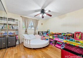 3352 Oahu Avenue,Honolulu,Hawaii,96822,6 Bedrooms Bedrooms,3 BathroomsBathrooms,Single family,Oahu,18330311