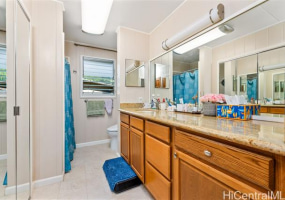 3352 Oahu Avenue,Honolulu,Hawaii,96822,6 Bedrooms Bedrooms,3 BathroomsBathrooms,Single family,Oahu,18330311