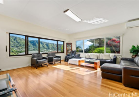 3352 Oahu Avenue,Honolulu,Hawaii,96822,6 Bedrooms Bedrooms,3 BathroomsBathrooms,Single family,Oahu,18330311