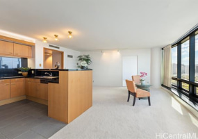 1330 Ala Moana Boulevard,Honolulu,Hawaii,96814,2 ベッドルーム ベッドルーム,2 バスルームバスルーム,コンド / タウンハウス,Ala Moana,20,18330591